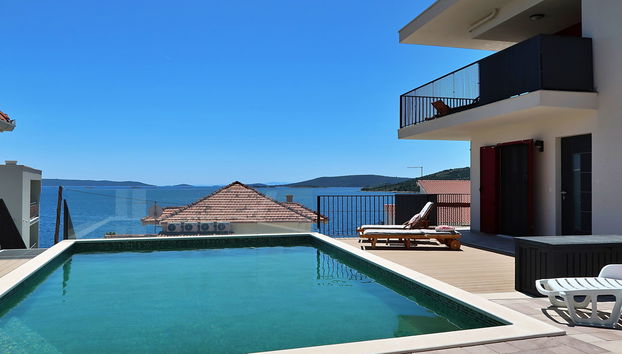 Apartamento de 3 quartos em Seget com piscina e jardim - Foto 2