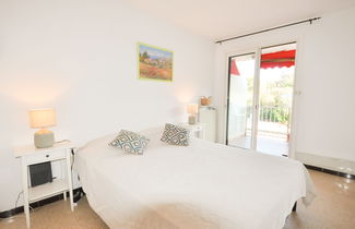 Photo 2 - 1 bedroom Apartment in Cavalaire-sur-Mer with terrace