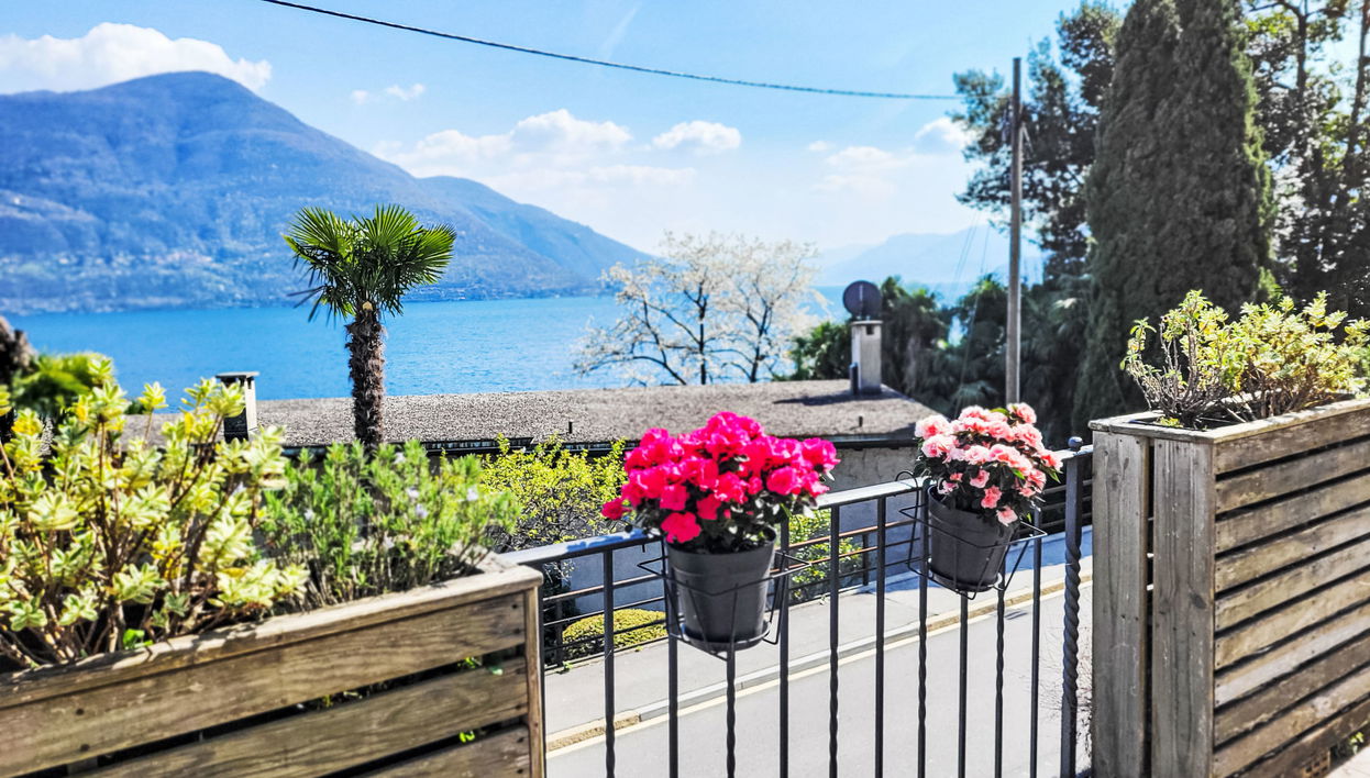 Apartamento de 2 quartos em Brissago com terraço - Foto 1