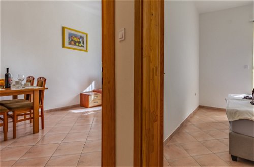 Photo 12 - 1 bedroom Apartment in Medulin with swimming pool and garden