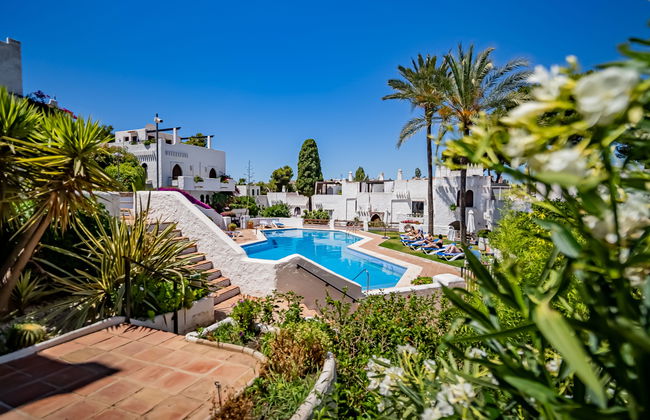 Apartamento de 2 quartos em Marbella com piscina e terraço - Foto 16