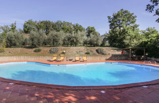 Photo 3 - Maison de 2 chambres à Riparbella avec piscine privée et jardin