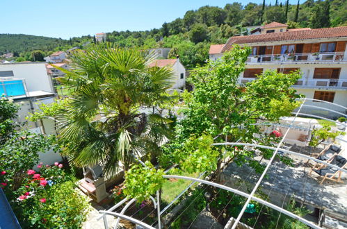 Foto 14 - Appartamento con 2 camere da letto a Sebenico con terrazza e vista mare