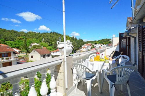 Foto 11 - Apartamento de 2 quartos em Sibenik com terraço e vistas do mar