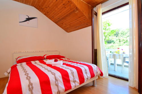 Foto 8 - Appartamento con 2 camere da letto a Sebenico con terrazza e vista mare