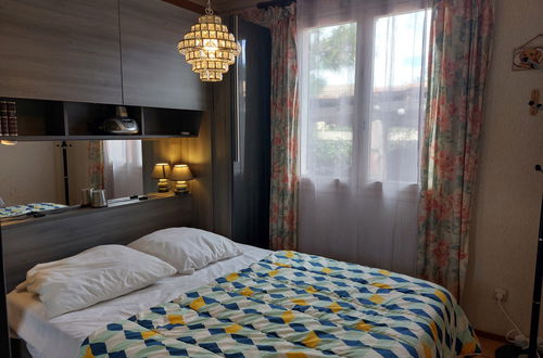 Photo 5 - Maison de 3 chambres à Solliès-Pont avec piscine privée et jardin