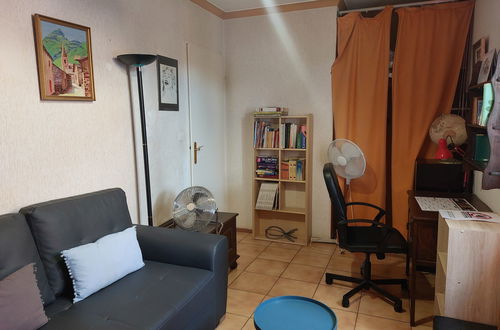 Photo 28 - Maison de 3 chambres à Solliès-Pont avec piscine privée et jardin