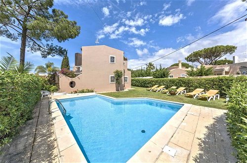 Foto 9 - Private Pool Villa Walking Distance to Local Amenities