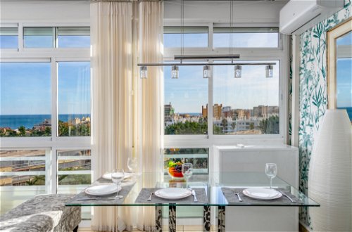 Foto 8 - Apartamento de 1 habitación en Torremolinos con jardín y vistas al mar