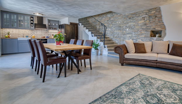 7 bedroom House in Kršan with private pool and garden - Photo 4