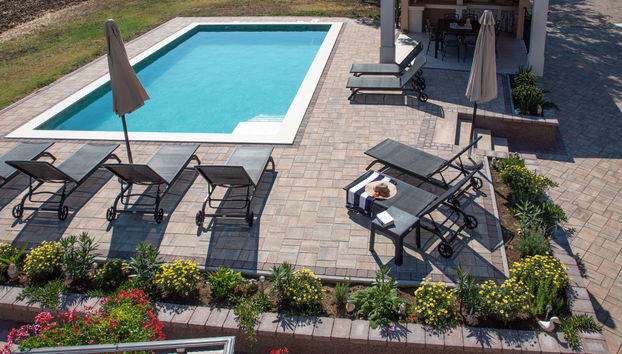 7 bedroom House in Kršan with private pool and garden - Photo 3