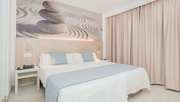 Sun Beach Santa Ponsa - Photo 4