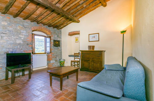 Foto 8 - Apartamento de 2 quartos em Greve in Chianti com piscina e jardim