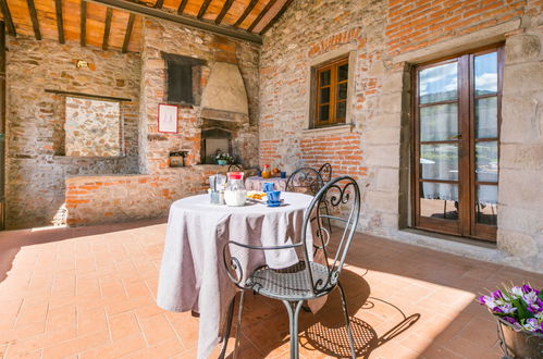 Photo 17 - 1 bedroom Apartment in Greve in Chianti with swimming pool and garden