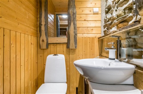 Foto 17 - Casa de 4 habitaciones en Pelkosenniemi con sauna y vistas a la montaña