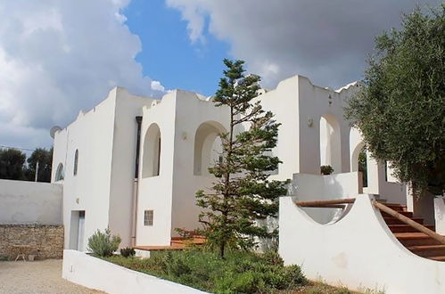 Photo 3 - Maison de 3 chambres à Ostuni avec jardin et vues à la mer