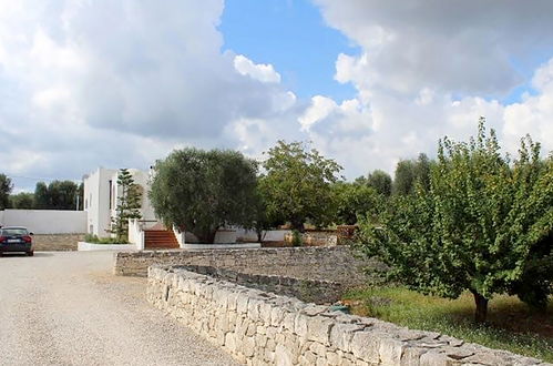 Foto 14 - Casa de 3 habitaciones en Ostuni con jardín y vistas al mar