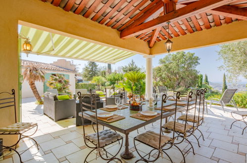 Photo 21 - Maison de 3 chambres à Saint-Raphaël avec piscine privée et terrasse