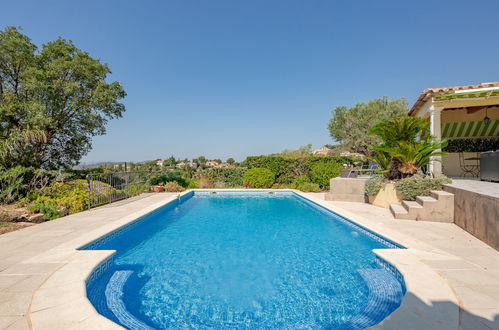 Photo 25 - Maison de 3 chambres à Saint-Raphaël avec piscine privée et terrasse