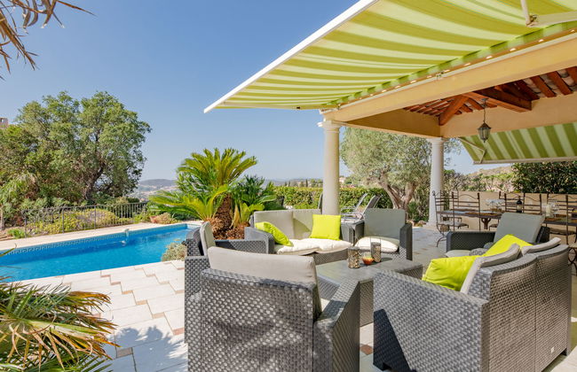 4 bedroom House in Saint-Raphaël with private pool and garden - Photo 33