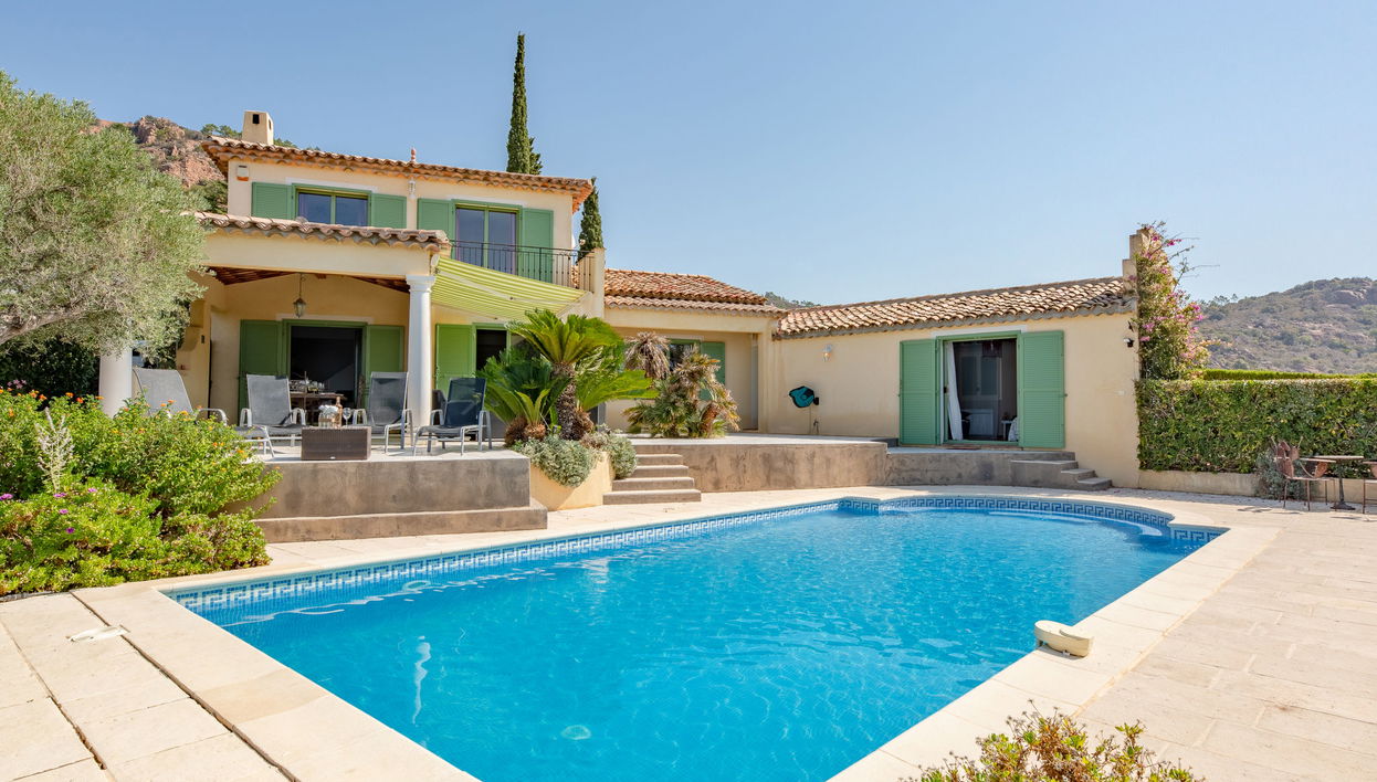 Haus mit 4 Schlafzimmern in Saint-Raphaël mit privater pool und garten - Foto 1
