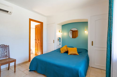 Foto 12 - Casa con 3 camere da letto a Saint-Raphaël con piscina privata e terrazza