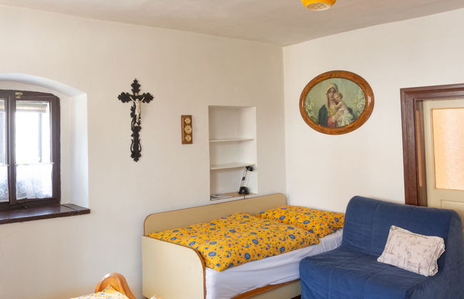 Casa de 5 quartos em Vlkov com piscina privada e jardim - Foto 7