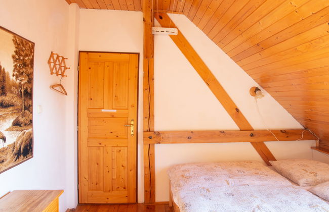 Casa de 5 quartos em Vlkov com piscina privada e jardim - Foto 31