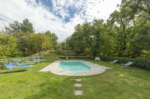 Foto 48 - Haus mit 5 Schlafzimmern in Cortona mit privater pool und garten