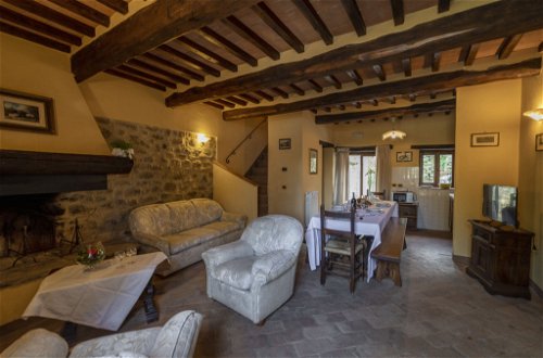 Foto 6 - Haus mit 5 Schlafzimmern in Cortona mit privater pool und garten