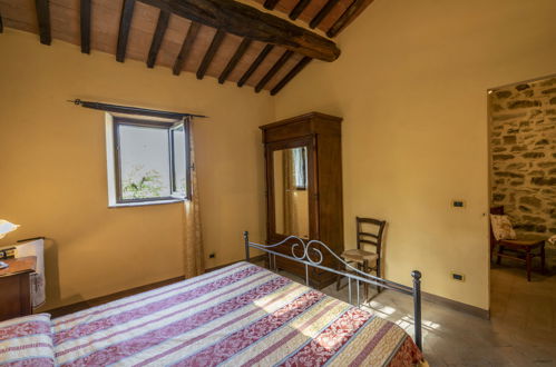Foto 15 - Casa con 5 camere da letto a Cortona con piscina privata e giardino