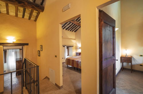 Photo 12 - 5 bedroom House in Cortona with private pool and garden