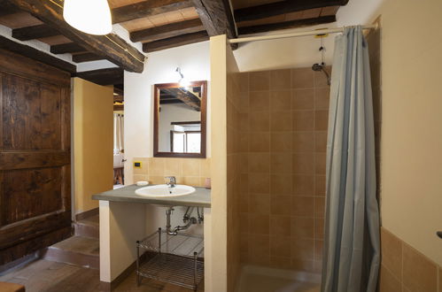 Foto 33 - Casa con 5 camere da letto a Cortona con piscina privata e giardino