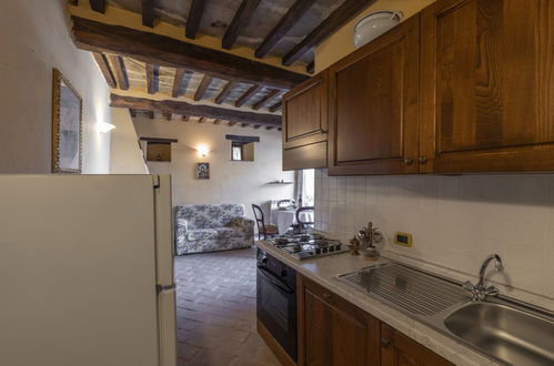 Photo 11 - 5 bedroom House in Cortona with private pool and garden