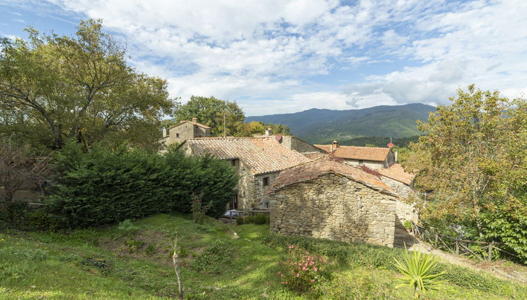 Foto 1 - Casa con 5 camere da letto a Cortona con piscina privata e giardino