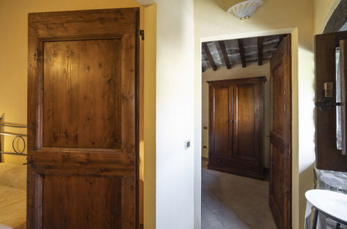 Foto 30 - Casa de 5 quartos em Cortona com piscina privada e jardim