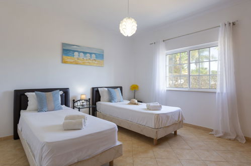 Foto 18 - Casa de 6 habitaciones en Albufeira con piscina privada y vistas al mar