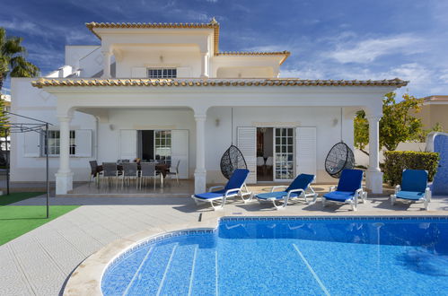 Foto 26 - Casa de 6 quartos em Albufeira com piscina privada e terraço