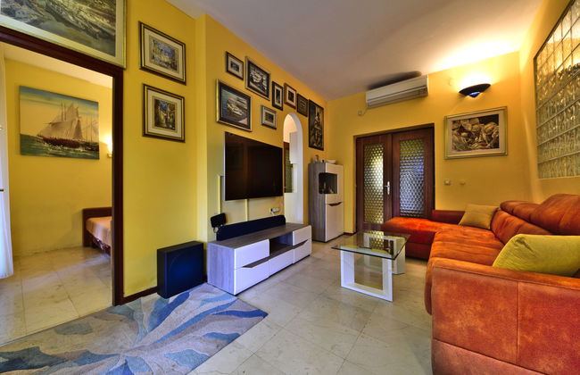 Apartamento de 4 quartos em Omišalj com jardim e terraço - Foto 2