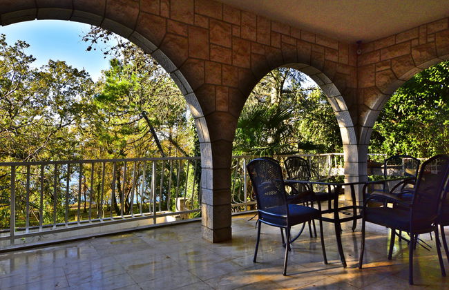 Apartamento de 4 quartos em Omišalj com jardim e terraço - Foto 7