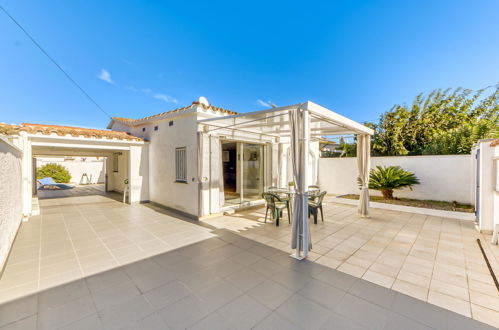 Photo 1 - Maison de 2 chambres à Castelló d'Empúries avec terrasse et vues à la mer