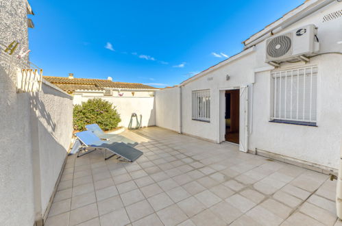 Photo 21 - Maison de 2 chambres à Castelló d'Empúries avec terrasse et vues à la mer