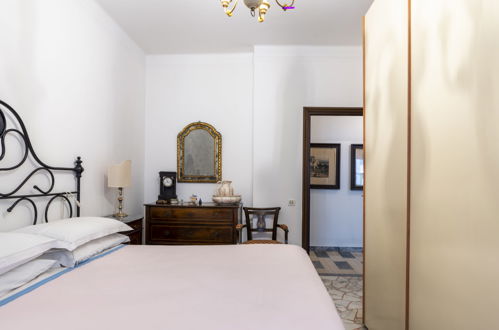 Foto 13 - Appartamento con 2 camere da letto a Alassio con vista mare