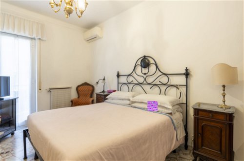 Foto 12 - Appartamento con 2 camere da letto a Alassio con vista mare