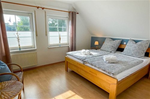 Foto 18 - Casa con 4 camere da letto a Krummhörn con giardino e vista mare