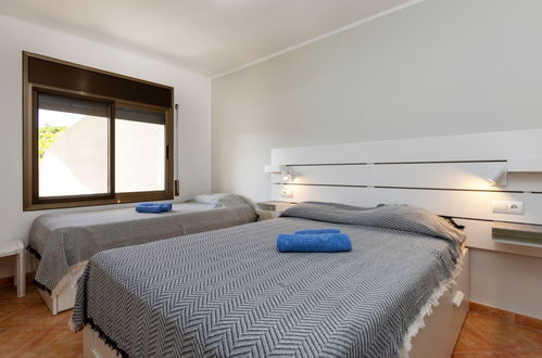 Foto 8 - Apartamento de 2 quartos em Mont-roig del Camp com piscina e jardim