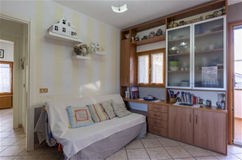 Foto 8 - Apartamento de 1 quarto em San Bartolomeo al Mare com vistas do mar