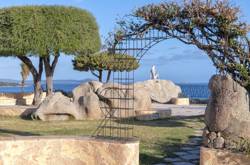 Foto 27 - Apartamento en Golfo Aranci con piscina y vistas al mar
