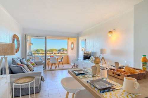 Foto 6 - Apartamento de 2 quartos em Gassin com piscina e vistas do mar