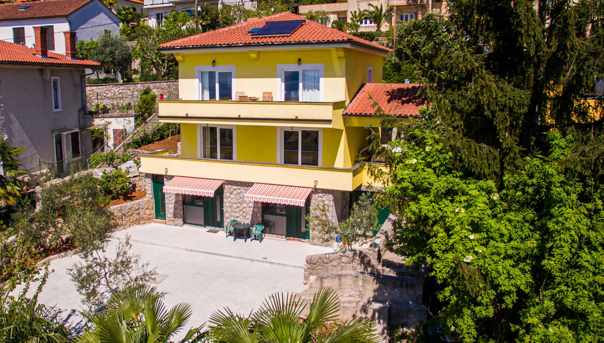 Apartamento em Opatija com jardim e terraço - Foto 1